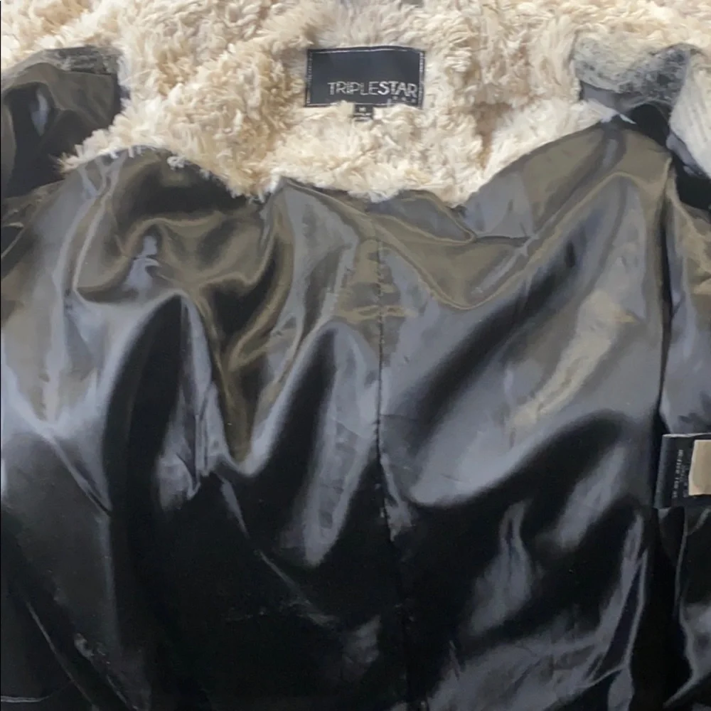 Triple Star Winter Coat With Hood - Picture 8 of 12